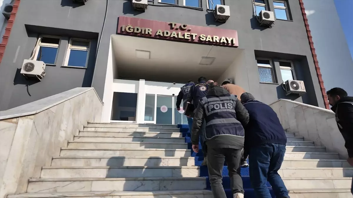 Iğdır’da İnsan Kaçakçılığı Operasyonu