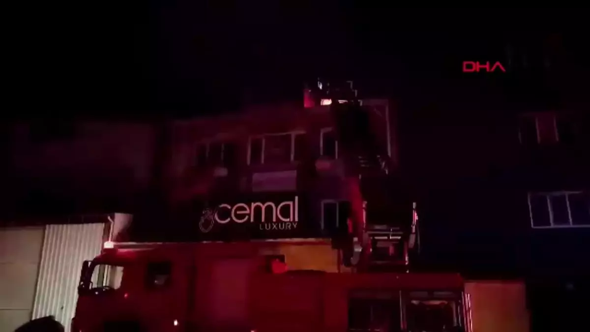 İnegöl’de Mobilya İmalathanesinde Yangın Çıktı