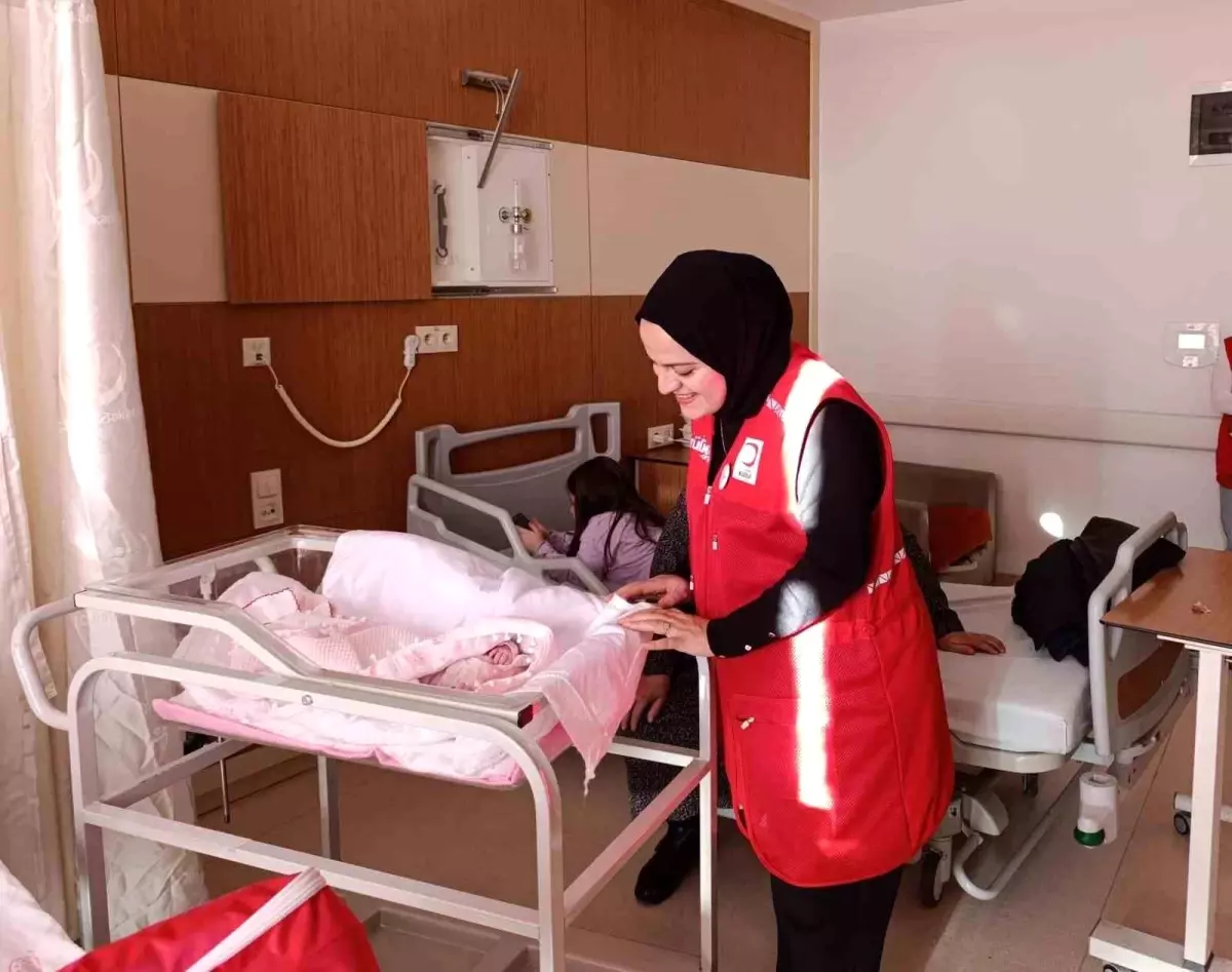 Kızılay’dan Yeni Yıl Hediyesi